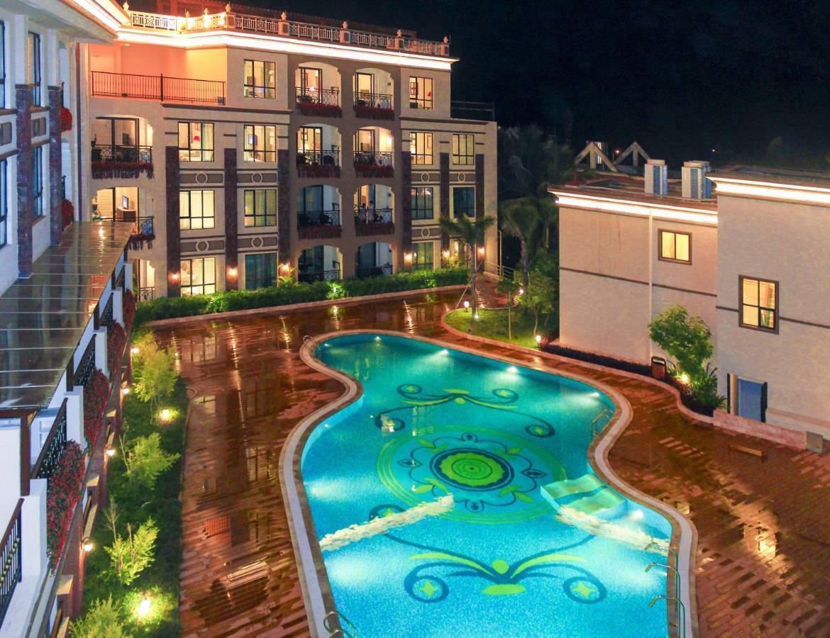 Sanya Yalong Bay Sintra Suites Hotel Exterior foto